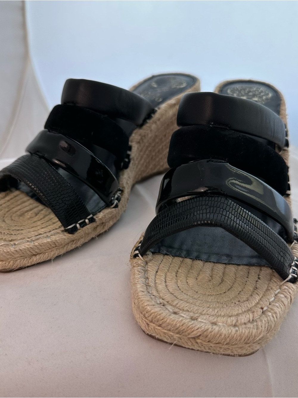 Vince Camuto VC-Molisana Wedge Sandals 9M Runs Small 8.5 Espadrille Leather